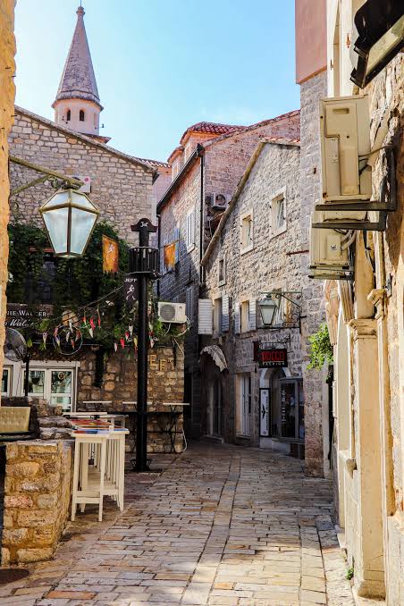 Budva Gezi Rehberi | Gezilecek Yerler ve Plajlar