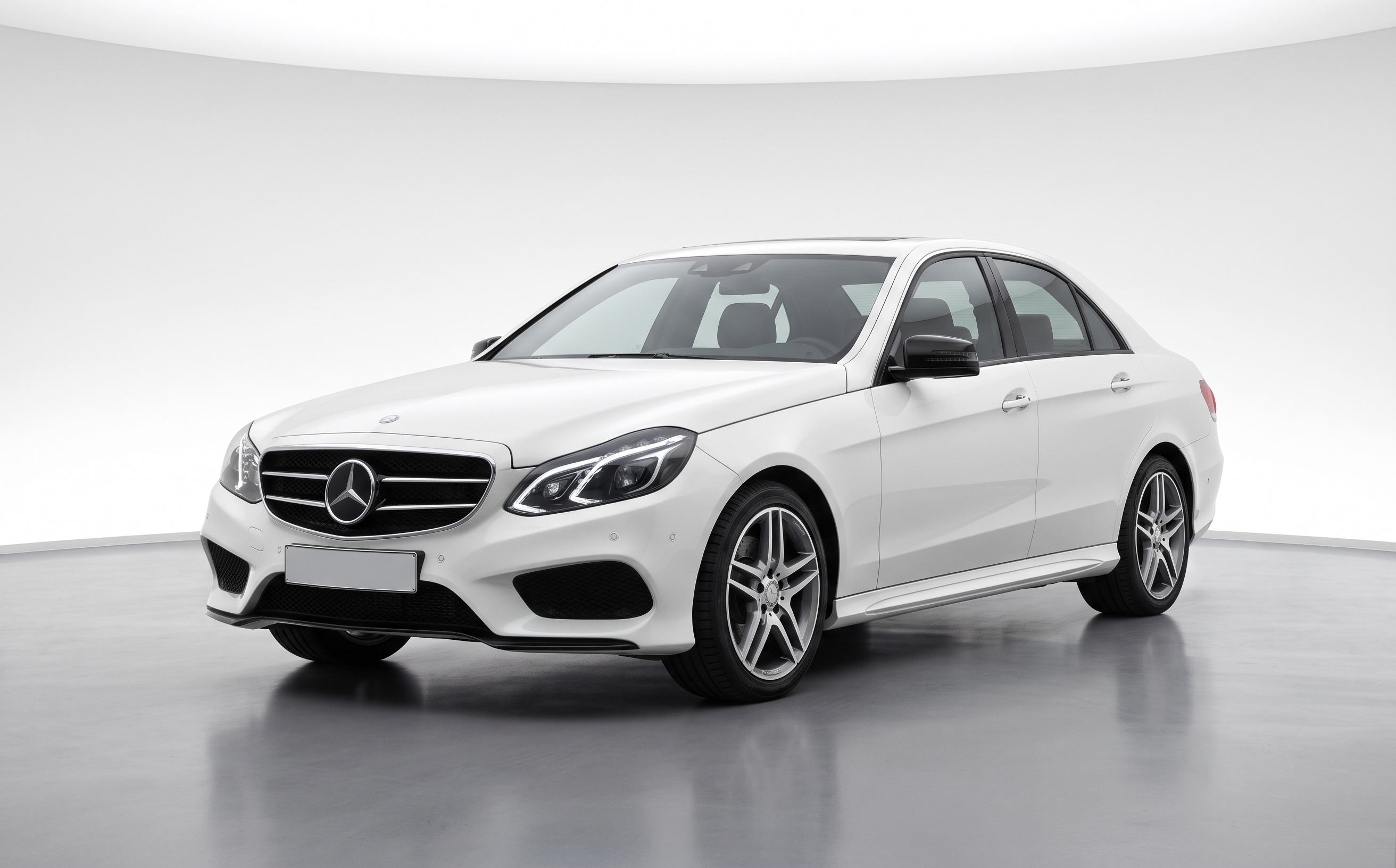 MERCEDES-BENZ E350